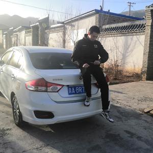 裸体比基尼美女虑待尿口
